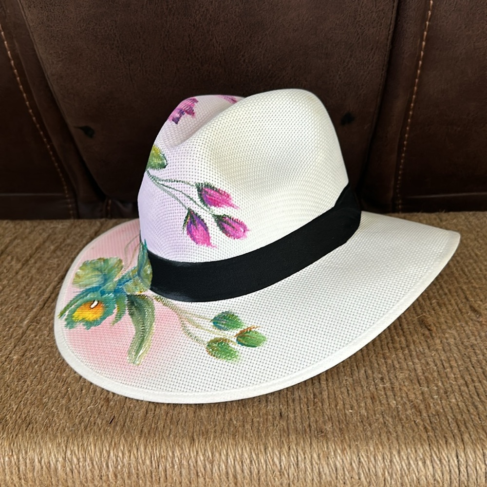 HAND - PAINTED HAT , CATTLEYA / ORCHID - Picture 3 of 7